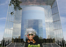 Le Futuroscope rend complètement  Minimoys  !