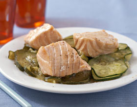 Papillotes de saumon aux courgettes et coriandre