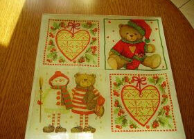 Plat en verre décoré