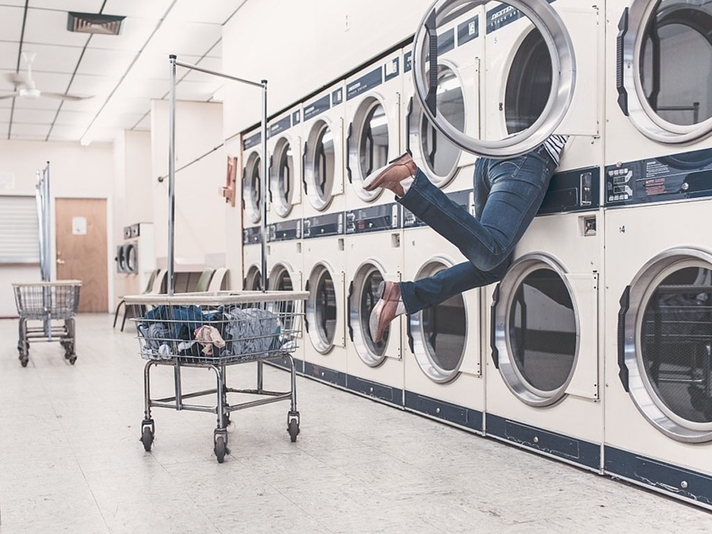 Pourquoi vous ne devez pas aider votre femme