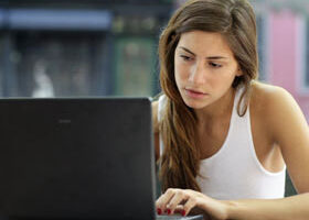 Rencontrer quelqu&rsquo;un sur le net ? et si j&rsquo;essayais..