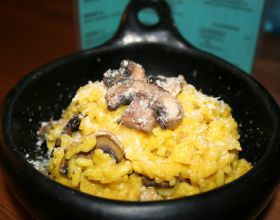 Risotto aux champignons et au safran