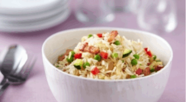 Riz sauté aux légumes et ses épices asiatiques : un dîner world fusion