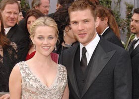 Reese Witherspoon rend son ex nostalgique