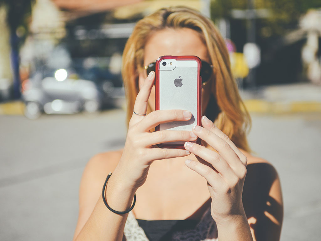 Snapchat, Instagram, Facebook : Quelles stories choisir