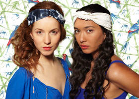 Solweig craque pour les headbands Adéli Paris