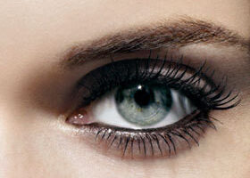 Spécial mariage : Chanel m&rsquo;a appris à me maquiller