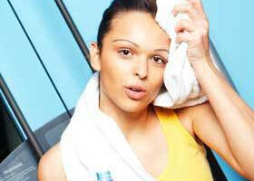 Suivez les conseils d&rsquo;un prof de fitness (en vidéo) !