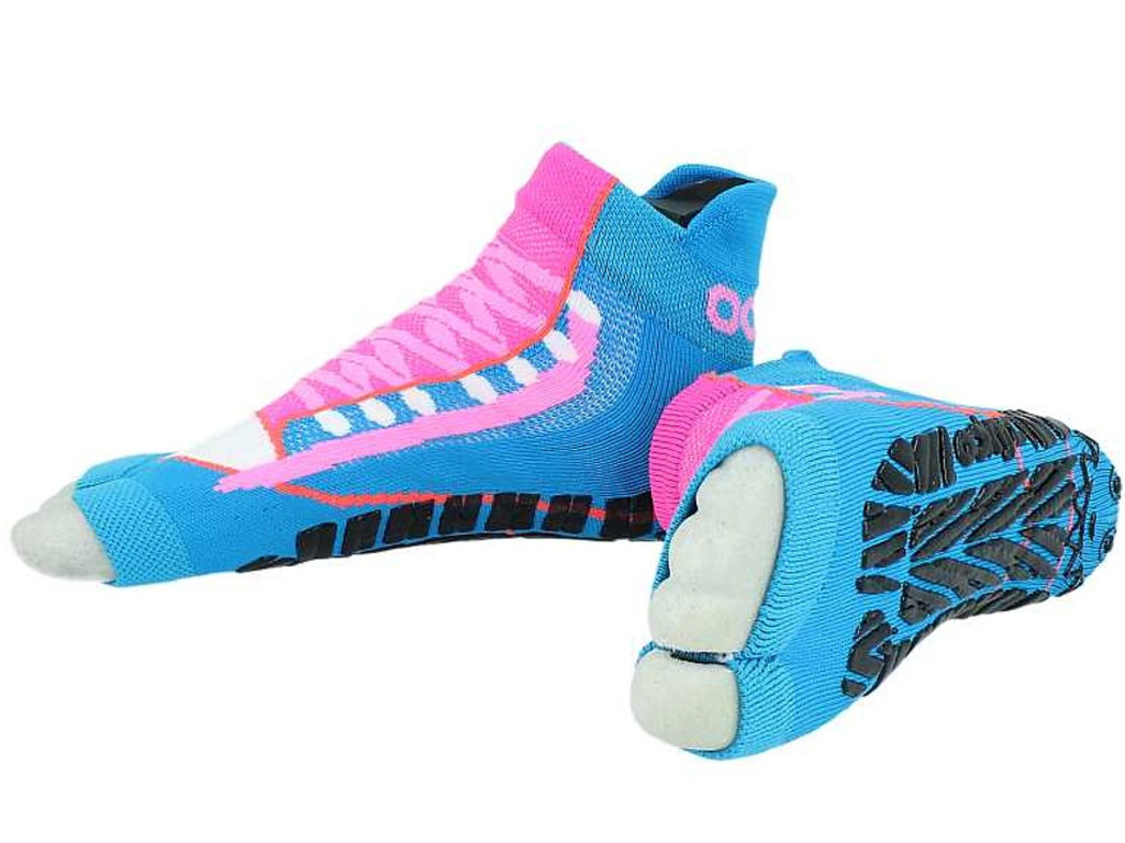 Sweakers®, la chaussette anti dérapage, idéale pour la piscine