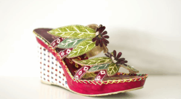 TOUJOURS PLUS D’ORIGINALITE ET DE COULEURS CHEZ LAURA VITA POUR L’ETE 2015 !