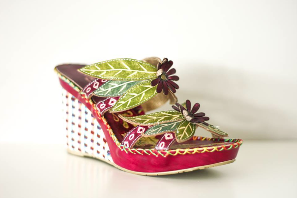 TOUJOURS PLUS D’ORIGINALITE ET DE COULEURS CHEZ LAURA VITA POUR L’ETE 2015 !