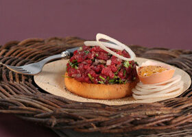 Tartare de boeuf au couteau