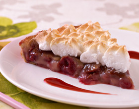 Tarte aux cerises meringuées