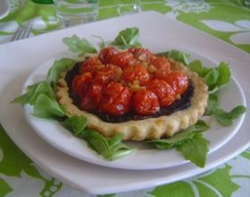 Tarte aux tomates confites