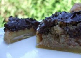 Tarte pommes noix et chocolat