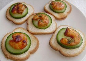 Toasts aux crevettes sucrées et piquantes