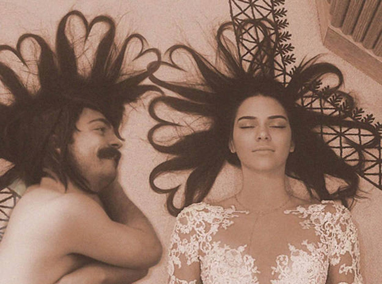 Un fan fou de Kendall Jenner s&rsquo;incruste sur ses photos