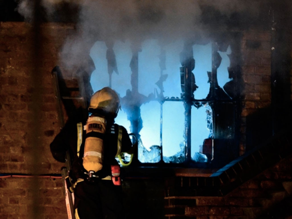 Un incendie a ravagé une grande partie de Camden à Londres
