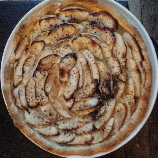 Une tarte aux pommes sans beurre ni huile, c&rsquo;est possible !