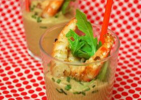 Verrines pois chiches et crevettes poêlées