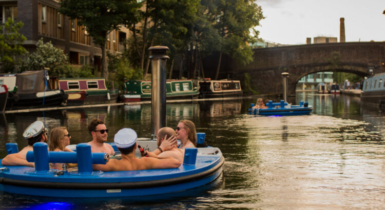 Visiter Londres dans un jacuzzi flottant, c&rsquo;est possible !
