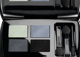 Mme Mick Jagger signe chez Lancôme