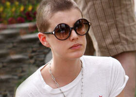 Les tee-shirts Uniqlo d&rsquo;Agyness et d&rsquo;Emily Deyn !