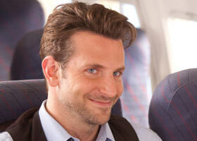 Bradley Cooper est un écrivain drogué !