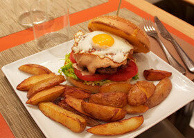 Mon burger marathon : Bread & Roses, le plus XXL