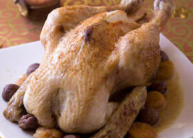 Chapon aux abricots et aux marrons