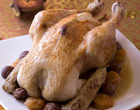 Chapon aux abricots et aux marrons