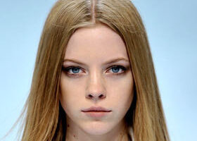 La tendance capillaire du sleek, c&rsquo;est pour moi ?