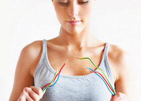 J&rsquo;ai testé un cours d&rsquo;électricité pour apprenties bricoleuses