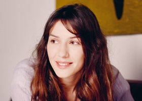 La nouvelle miss météo du Grand Journal est… Doria Tillier !