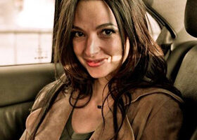 Interview : Eliette Abécassis est-elle fidèle ?