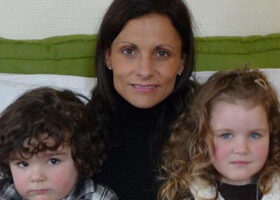 Au secours, j&rsquo;attends des jumeaux : des parents racontent