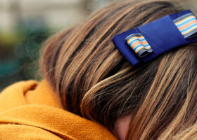 Huit étapes simples pour un serre-tête fait main