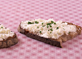 Comment faire… du fromage frais maison, façon brousse ?