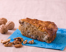 Gâteau aux pommes et aux noix