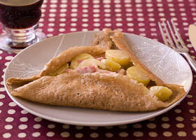 Galettes rustiques aux lardons et pommes de terre