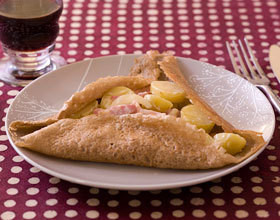 Galettes rustiques aux lardons et pommes de terre