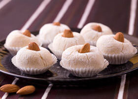 M&rsquo;chekek aux amandes