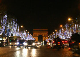 Parcours lumineux et festif à Paris