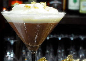 Vidéo : Cocktail au chocolat, Gloss et liqueur de châtaignes