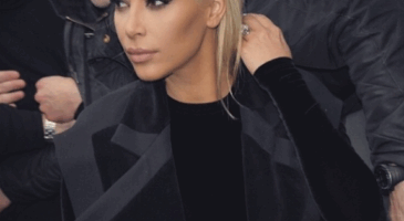 kim devient blonde !