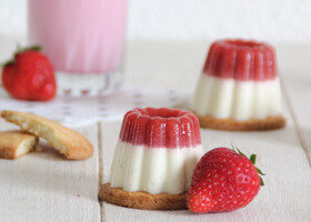 Remix de recette : le lait-fraise façon cannelés