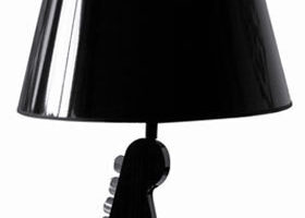 Back to black chez Castelbajac