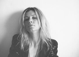 Itw « working girl » avec Marie-Laure (Le monde est à nous)