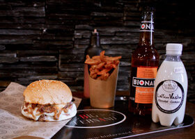 Big Fernand : leurs recettes de burgers enfin en livre !