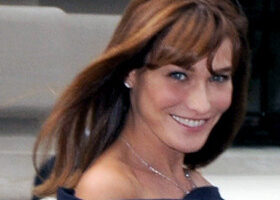 Belle comme Carla Bruni…